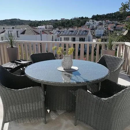 Apartment Bracki Cvijet