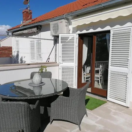 Bracki Cvijet Apartment