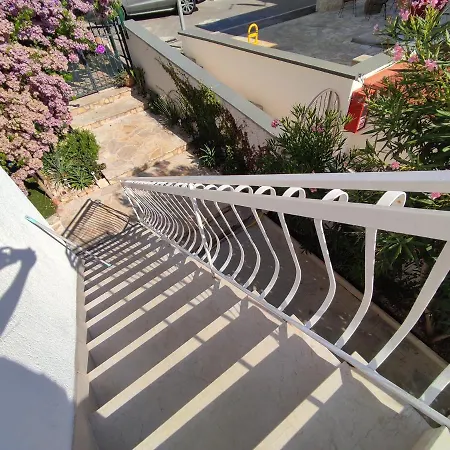 Bracki Cvijet Apartmán *