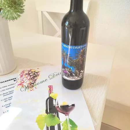 Apartamento Bracki Cvijet Sutivan